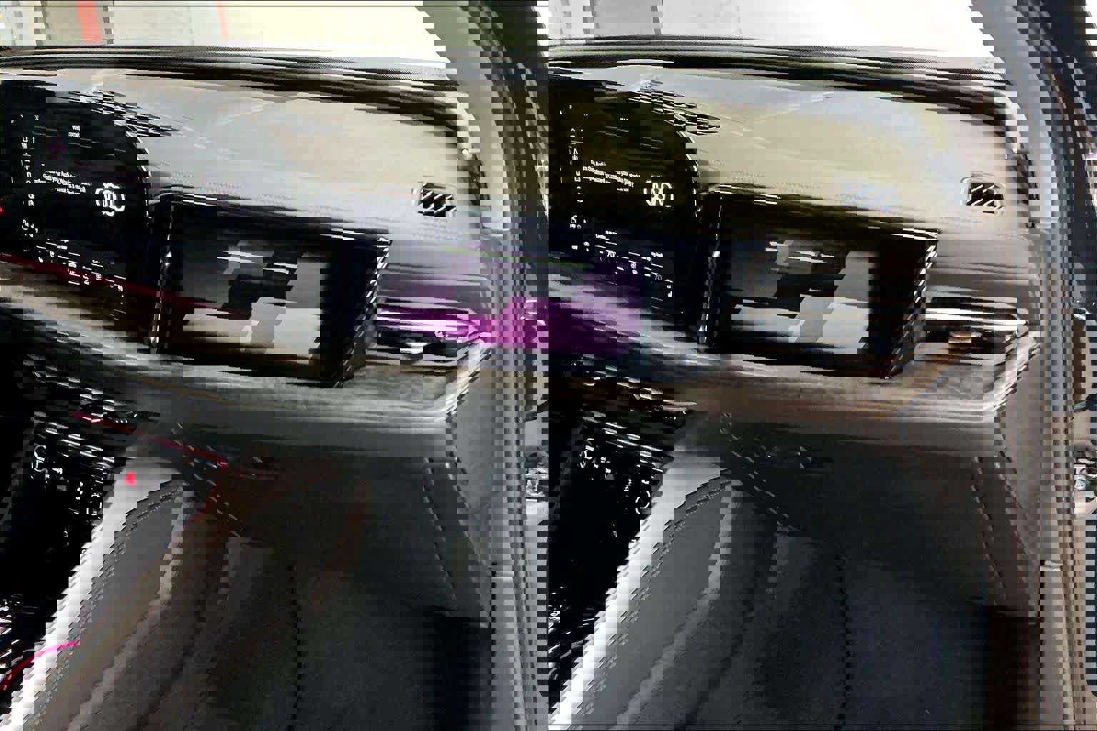 Certified 2025 Audi Q5 Prestige image 19