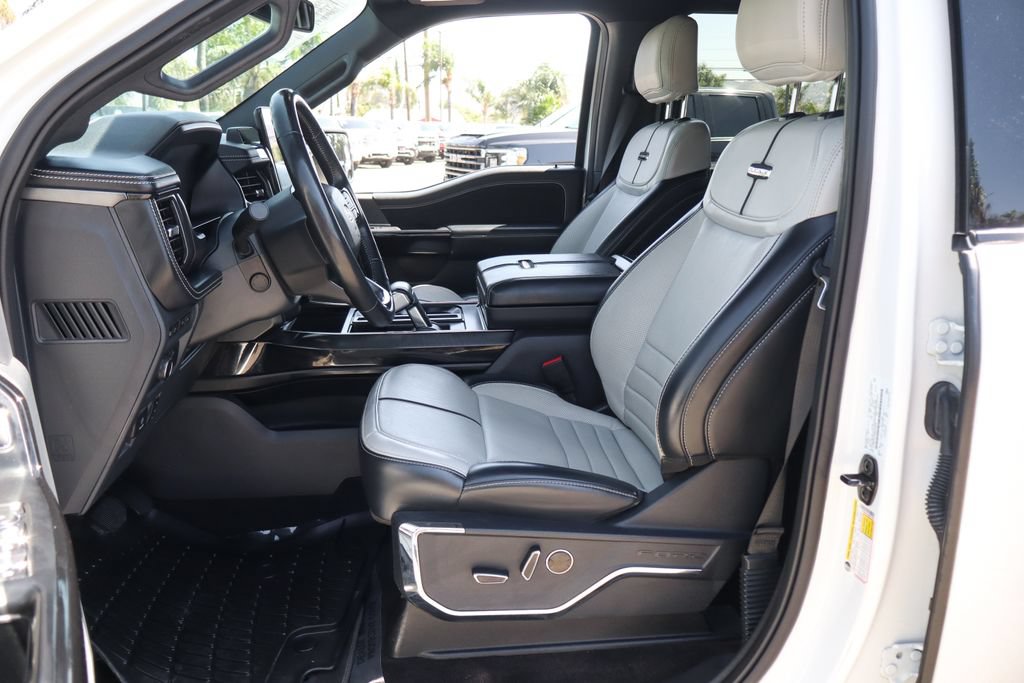 Used 2022 Ford F150 Lightning Platinum AWD/4WD image 17