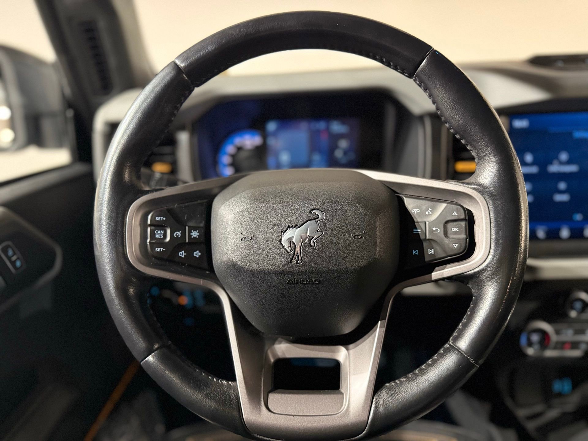 Used 2021 Ford Bronco Badlands image 54