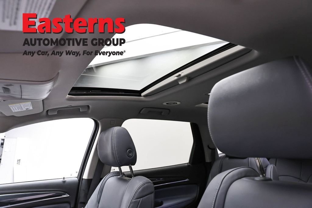 Used 2021 Buick Enclave Essence w/ Sport Touring Edition image 36