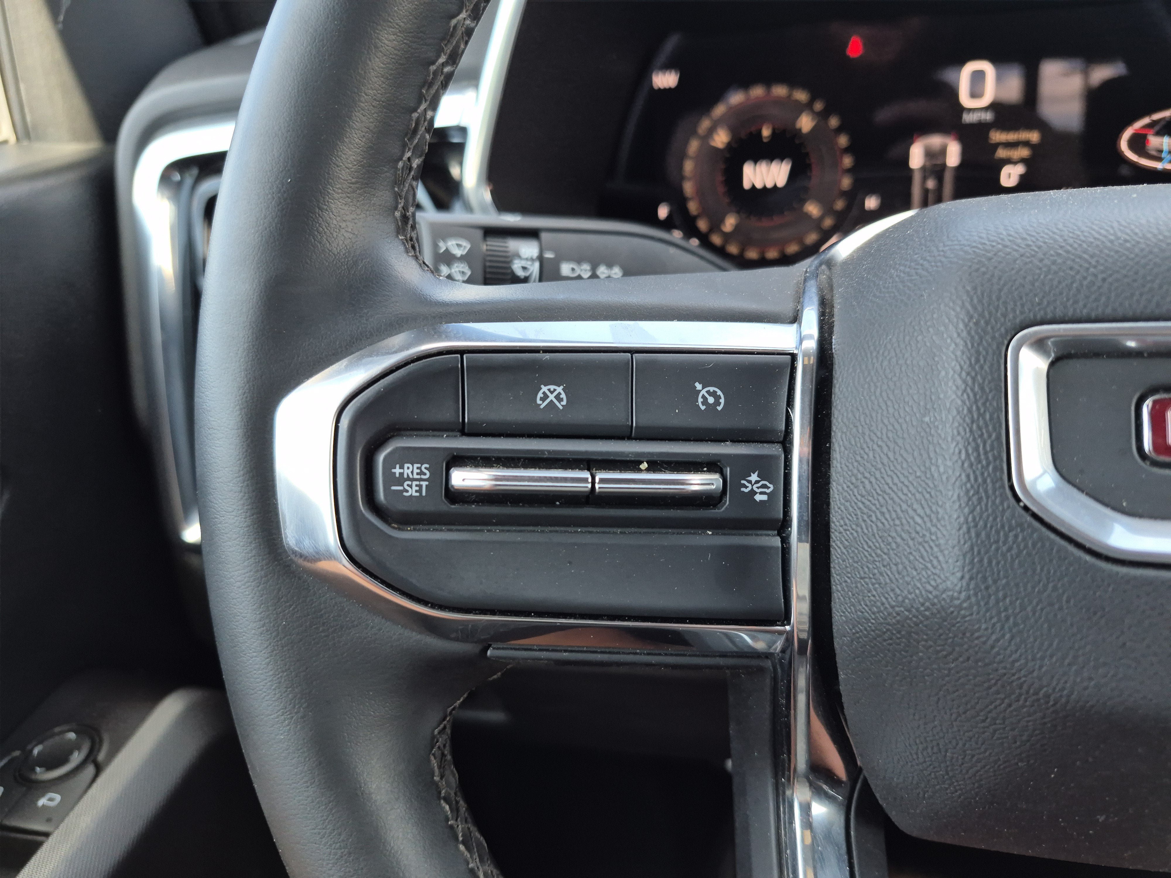 Used 2024 GMC Canyon Elevation w/ Convenience Package AWD/4WD image 19
