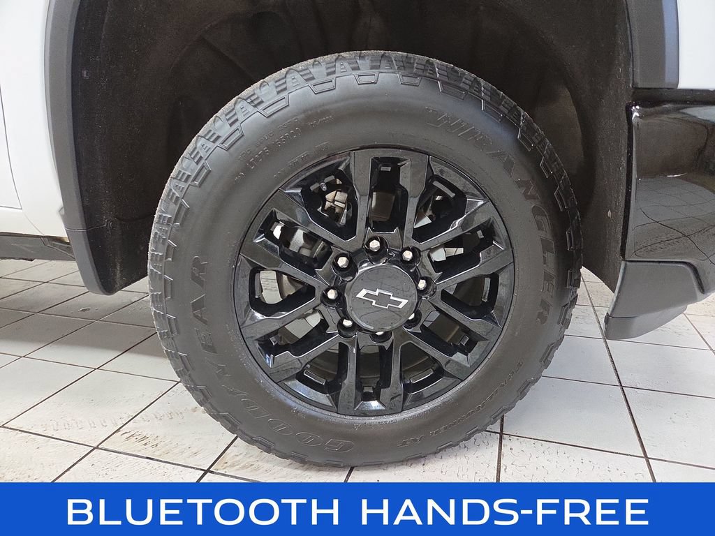 Certified 2025 Chevrolet Silverado 2500 LTZ w/ Trail Boss Package AWD/4WD image 9