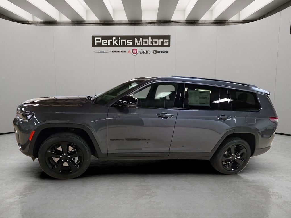 New 2026 Jeep Grand Cherokee L Limited w/ Limited Altitude Package AWD/4WD image 2