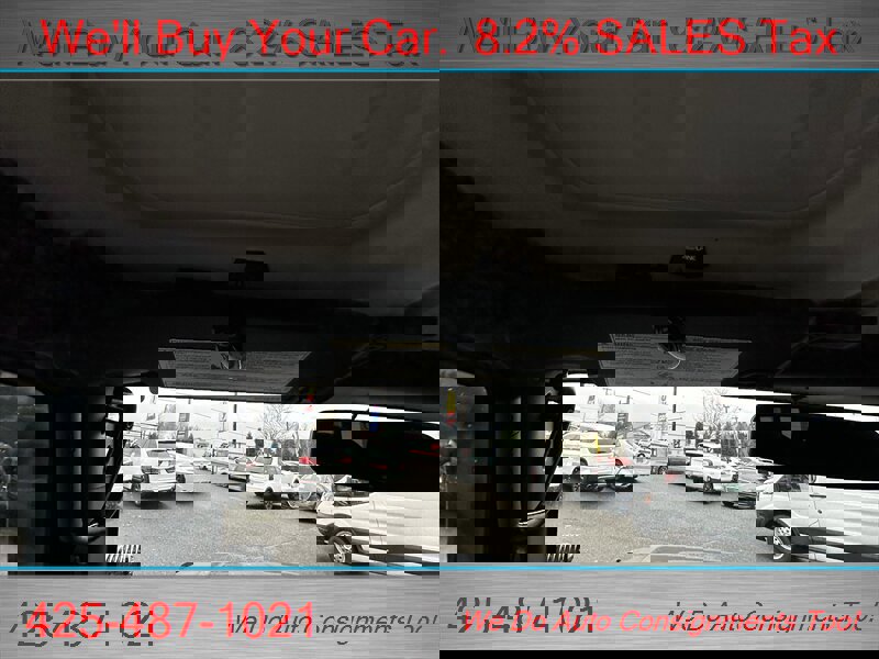 Used 2012 Jeep Wrangler Unlimited Rubicon w/ Connectivity Group image 11