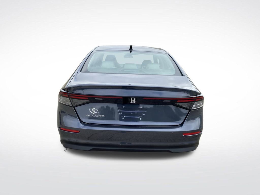 New 2025 Honda Accord SE image 14
