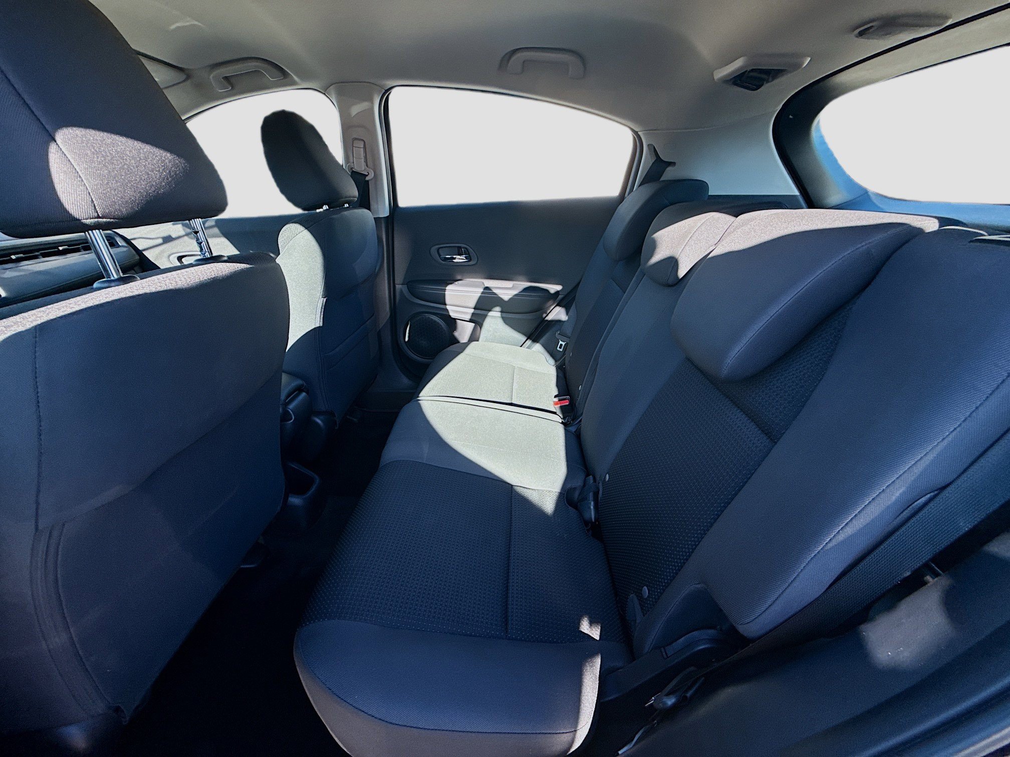 Certified 2022 Honda HR-V LX image 22