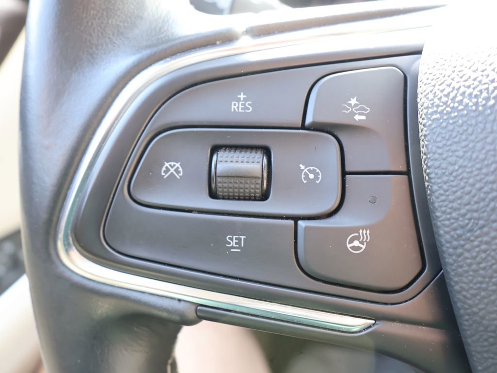 Used 2023 Buick Envision Avenir AWD/4WD image 16