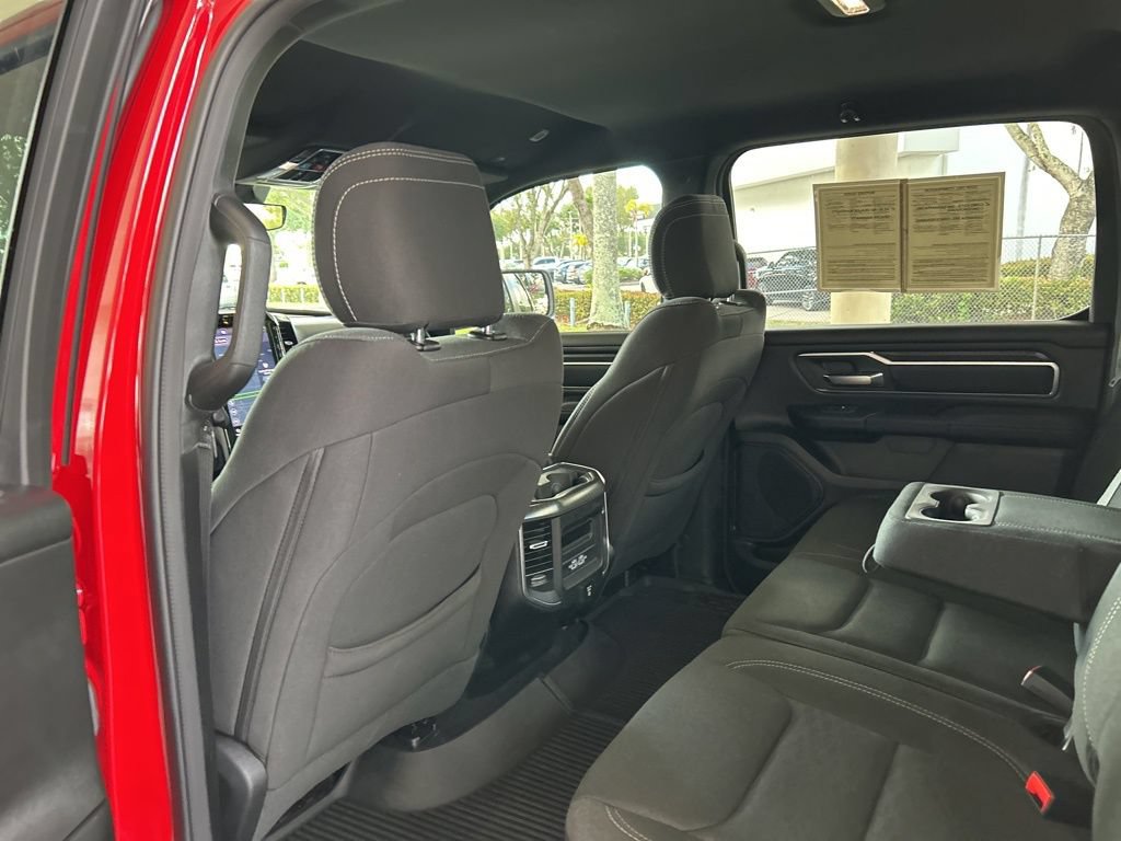 Used 2025 RAM 1500 Big Horn AWD/4WD image 38