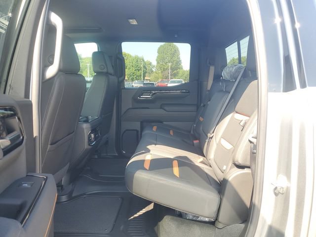 New 2025 GMC Sierra 1500 AT4 w/ Technology Package AWD/4WD image 11