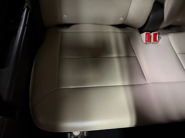 Used 2020 Ford Explorer Platinum w/ Premium Technology Package image 26