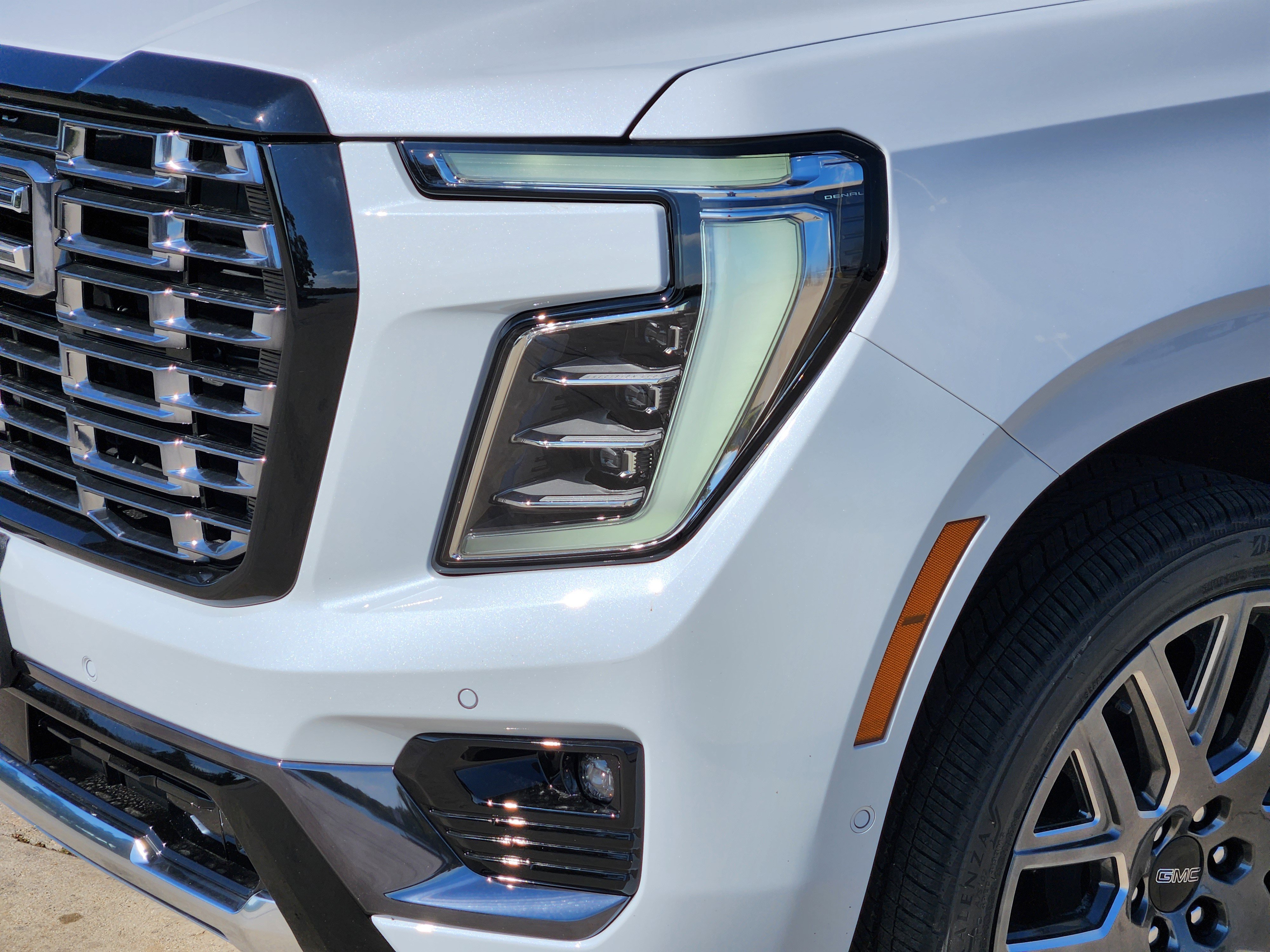New 2026 GMC Yukon XL Denali Ultimate image 6