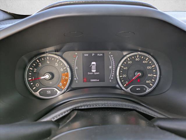 Used 2020 Jeep Renegade Latitude image 10