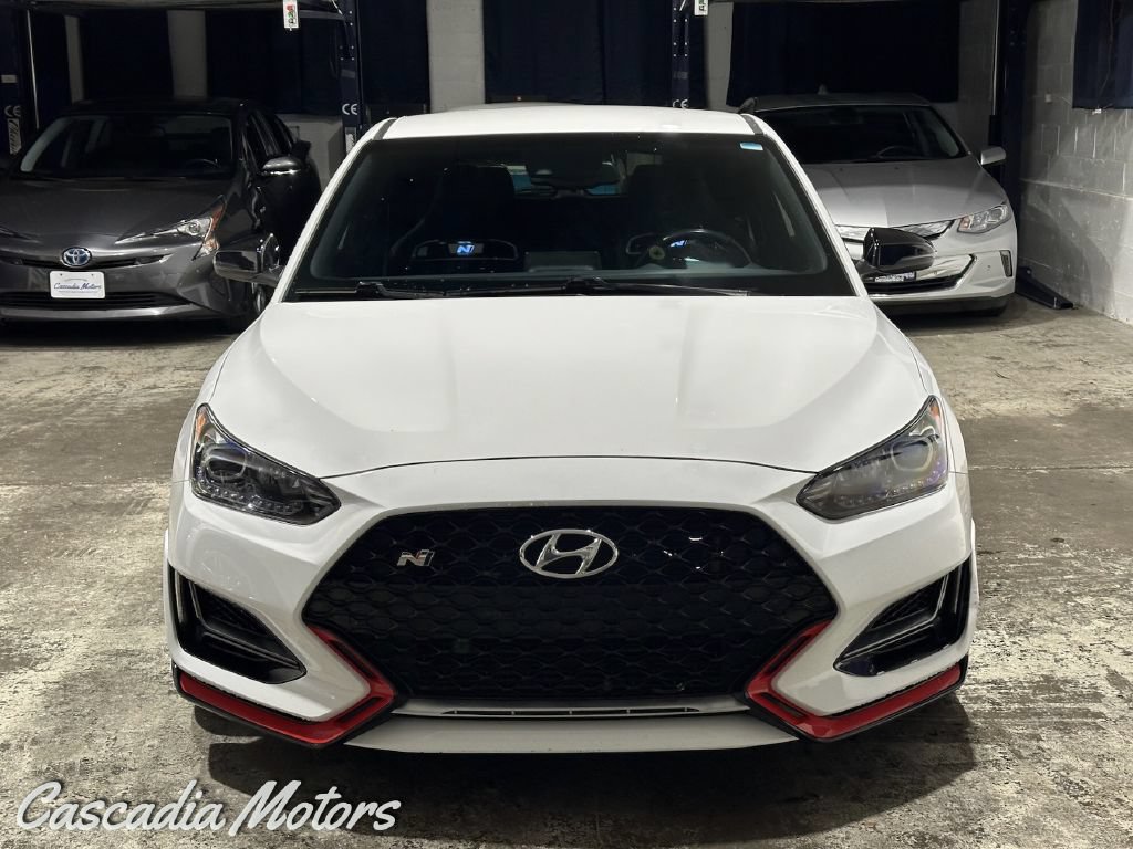 Used 2022 Hyundai Veloster N FWD image 2