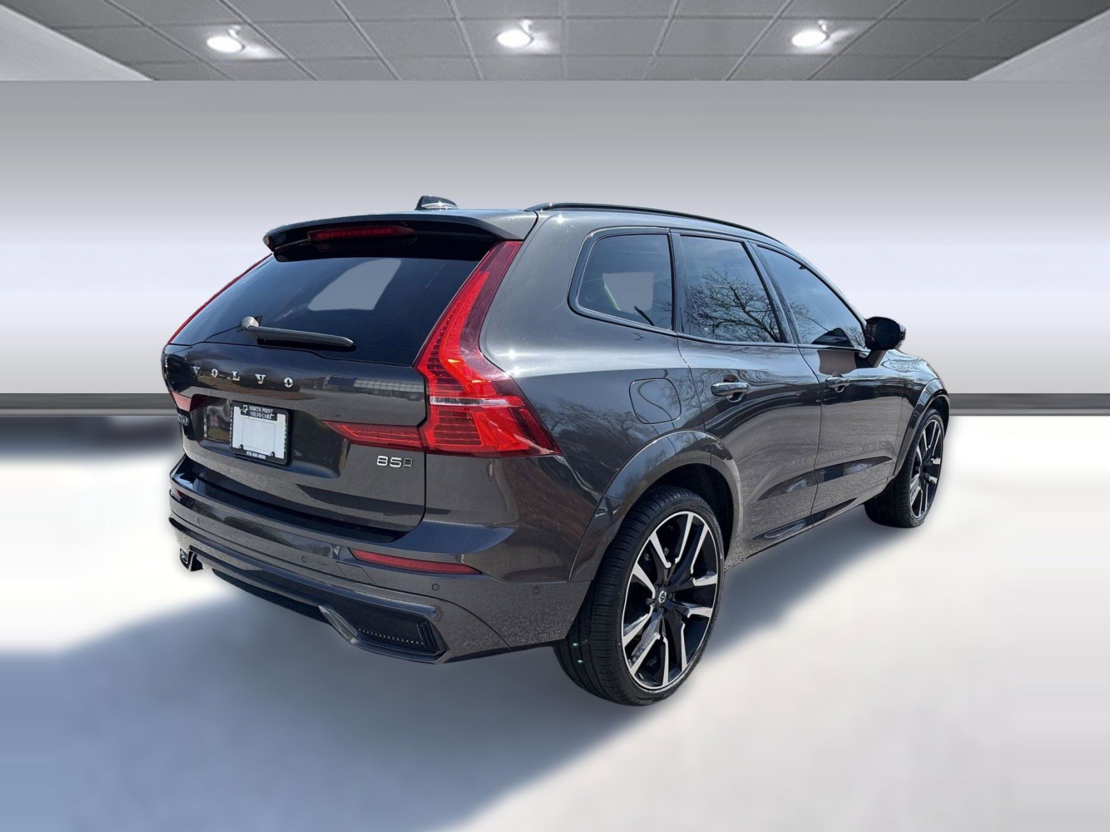 Used 2023 Volvo XC60 B5 Ultimate AWD/4WD image 9