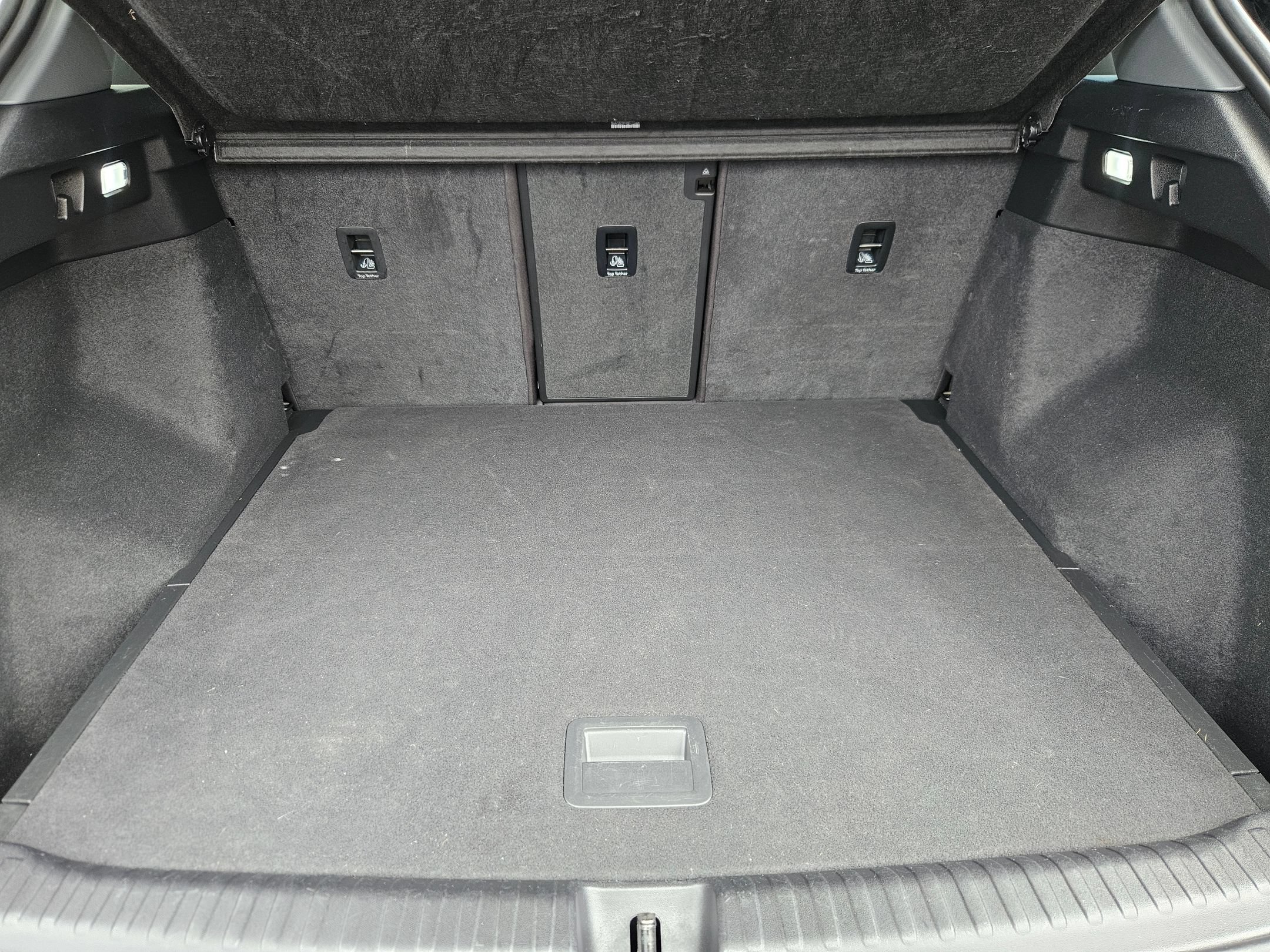 Used 2023 Audi Q4 e-tron Premium Plus w/ Premium Plus RWD image 26