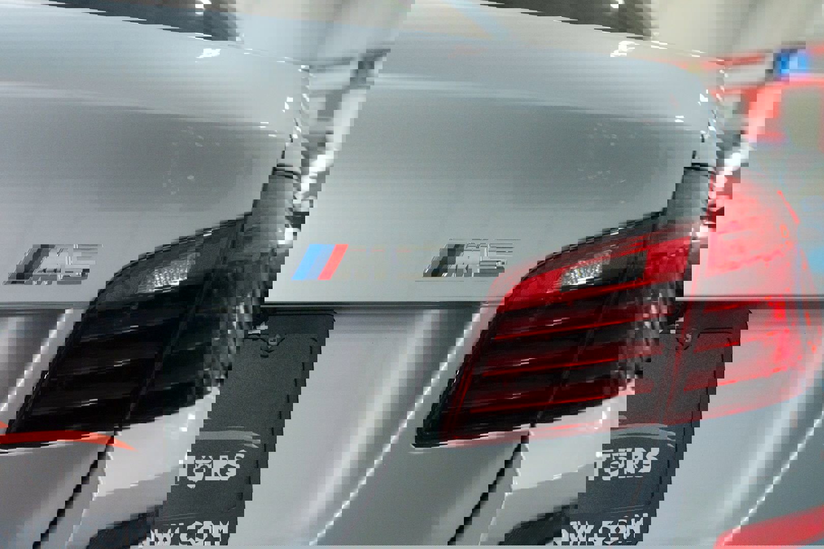 Used 2016 BMW M5 image 9