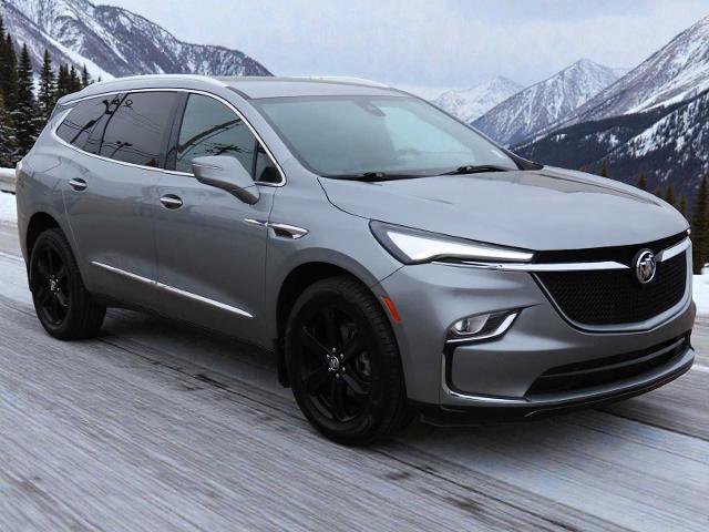 Used 2023 Buick Enclave Essence image 8