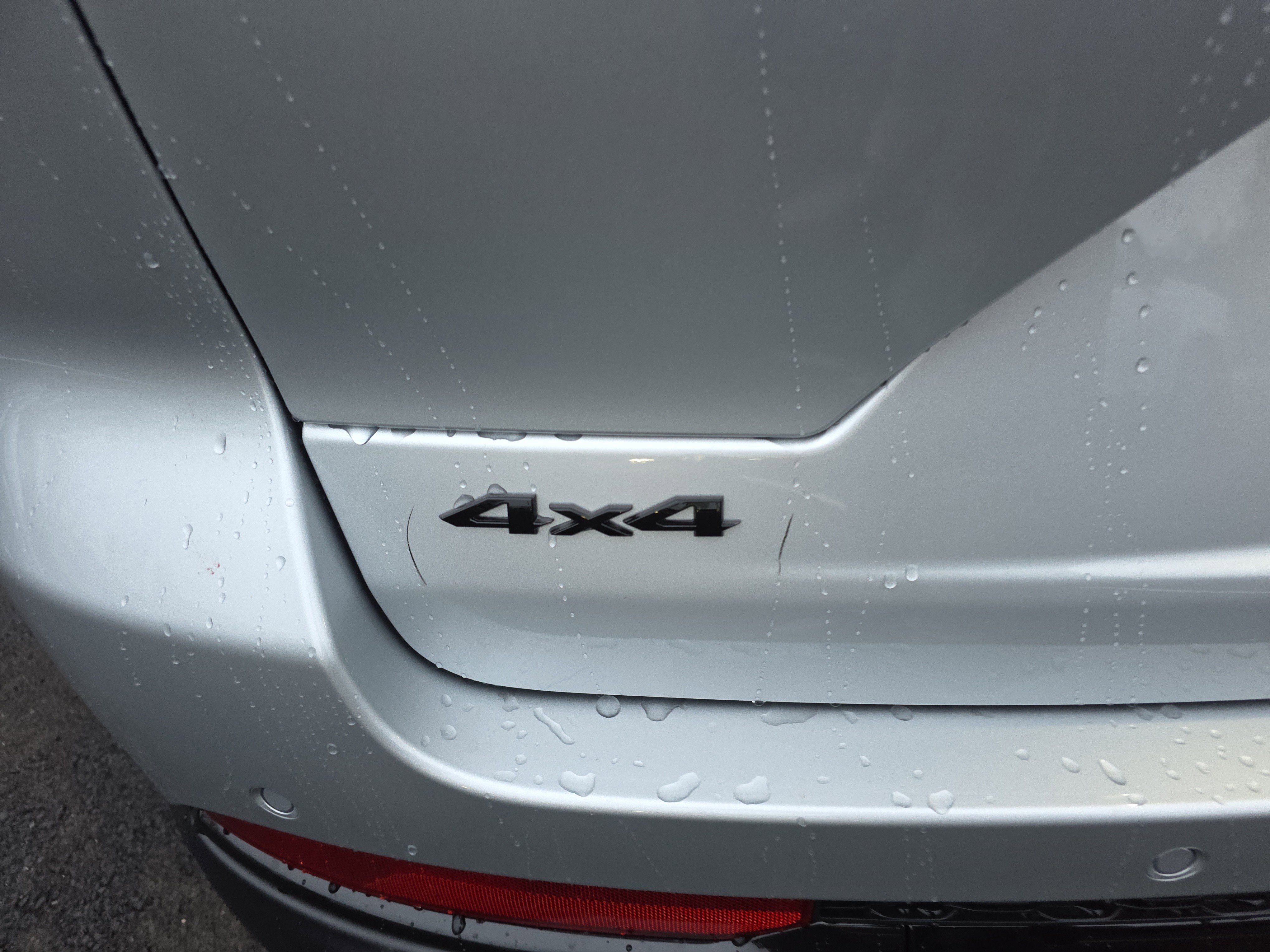 New 2025 Jeep Grand Cherokee Limited w/ Luxury Tech Group II image 34