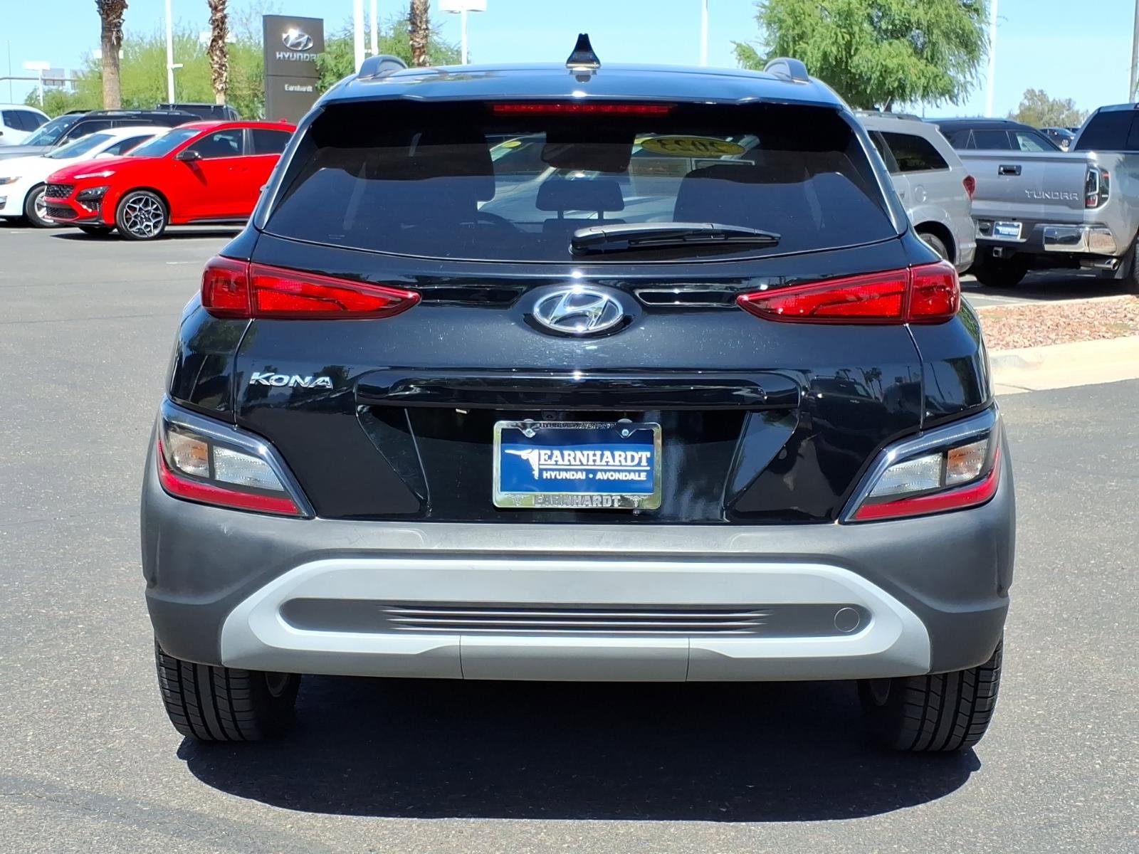 Used 2023 Hyundai Kona SEL w/ Convenience Package FWD image 4