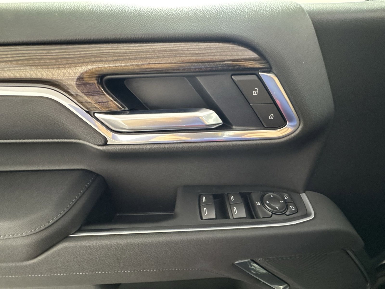 New 2026 Chevrolet Silverado 1500 LT image 15