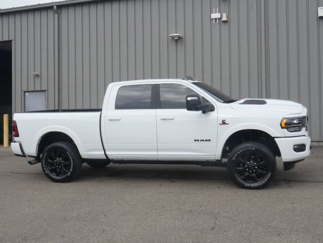 Used 2023 RAM 2500 Limited AWD/4WD image 9