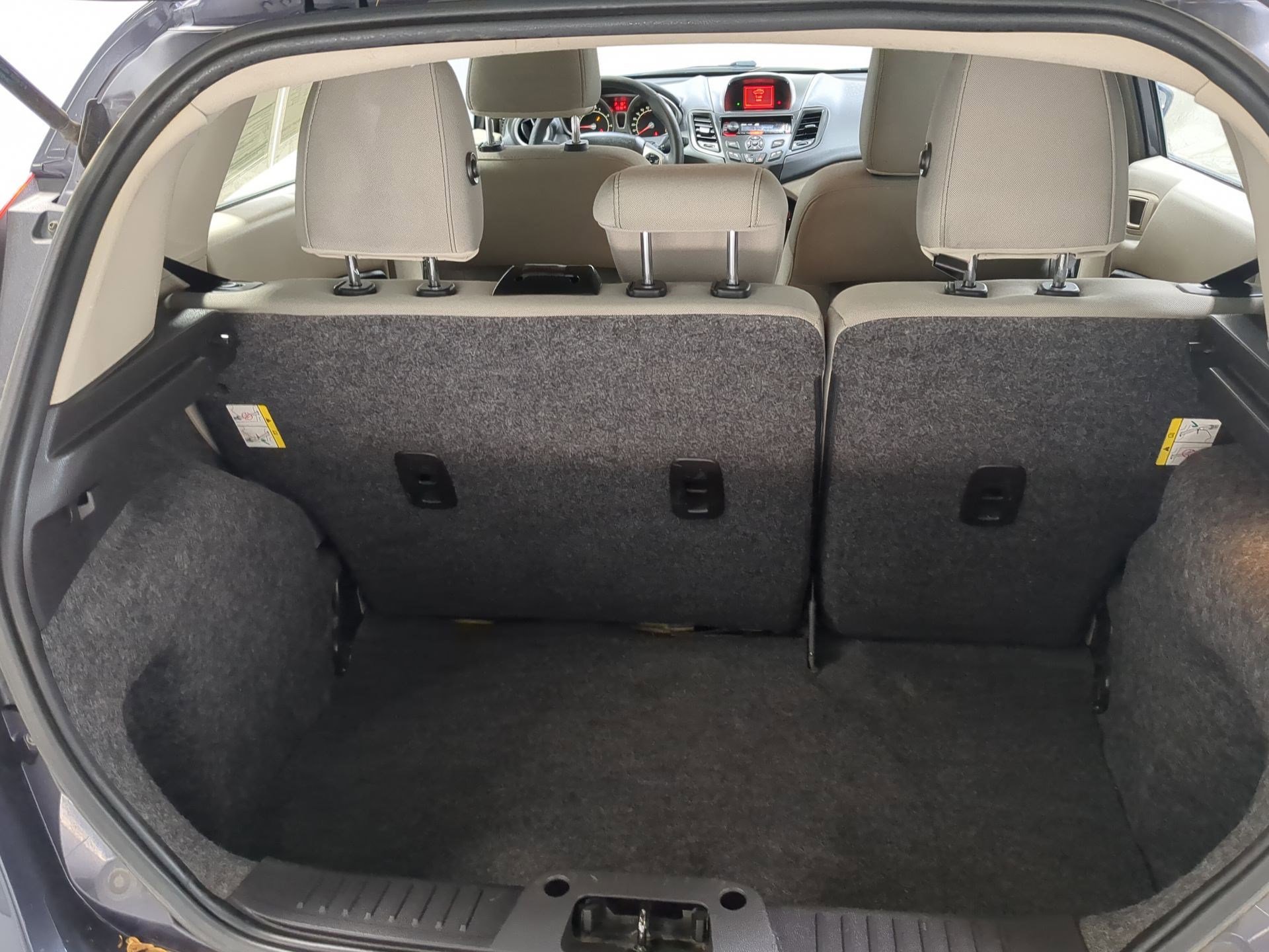 Used 2012 Ford Fiesta SE image 19