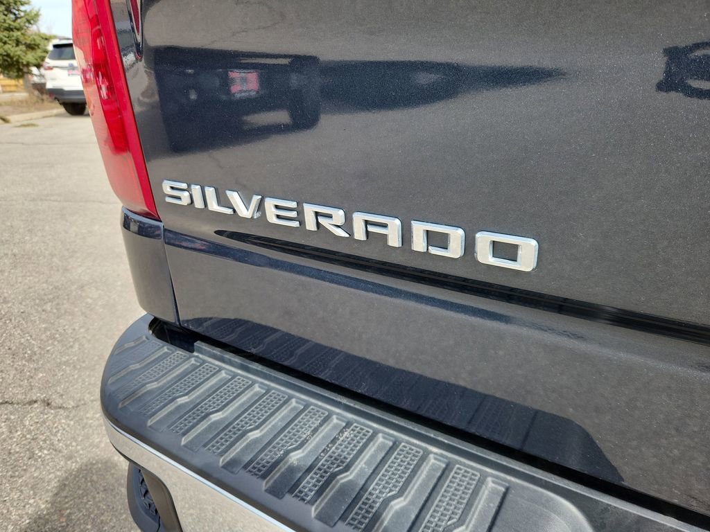 Used 2021 Chevrolet Silverado 1500 LT w/ All Star Edition Plus image 28