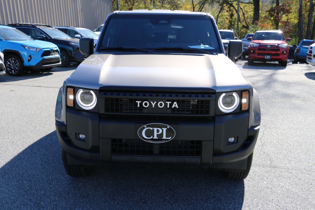 Used 2025 Toyota Land Cruiser 1958 image 11