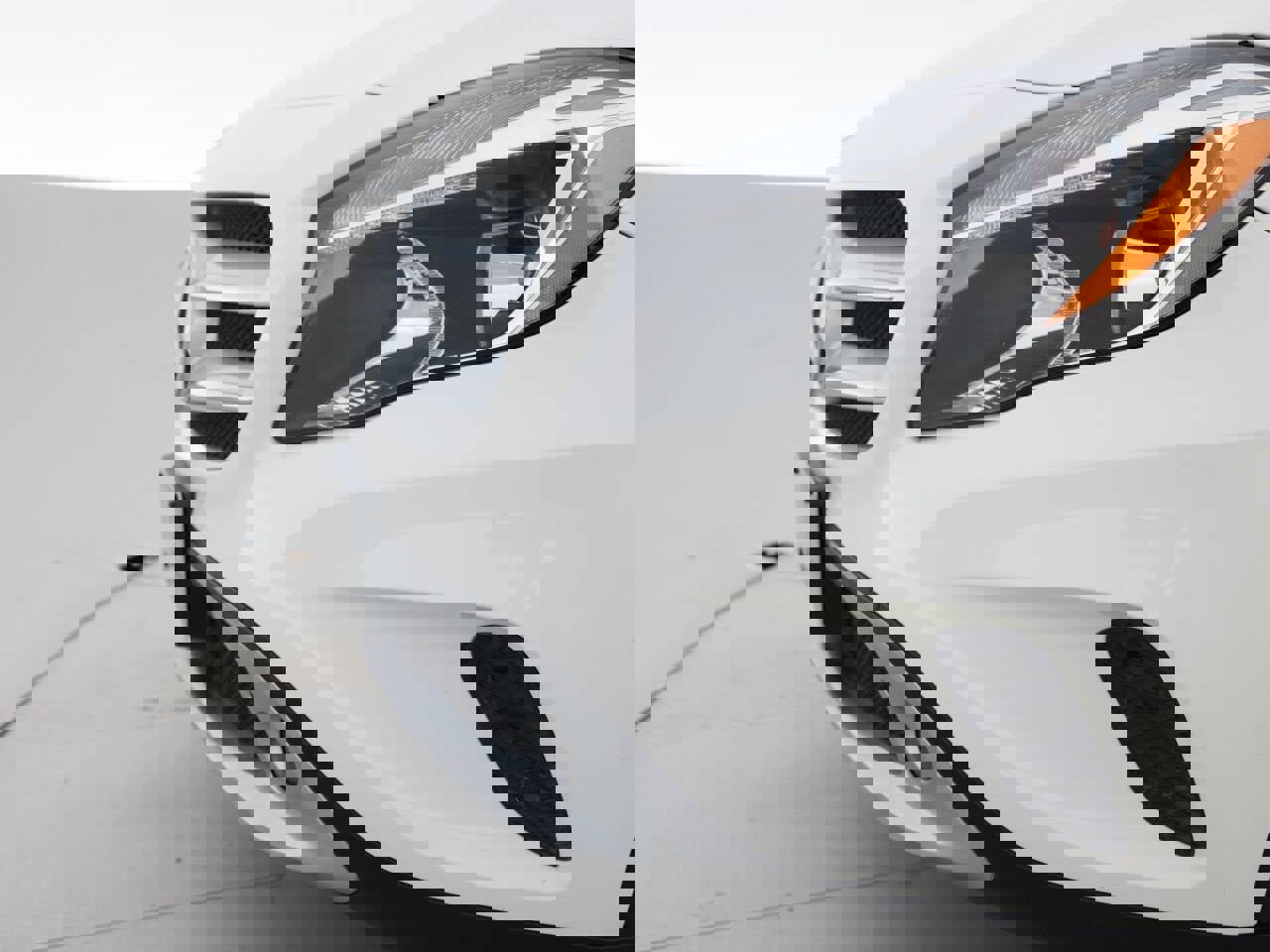 Used 2015 Mercedes-Benz GLA 250 4MATIC image 15