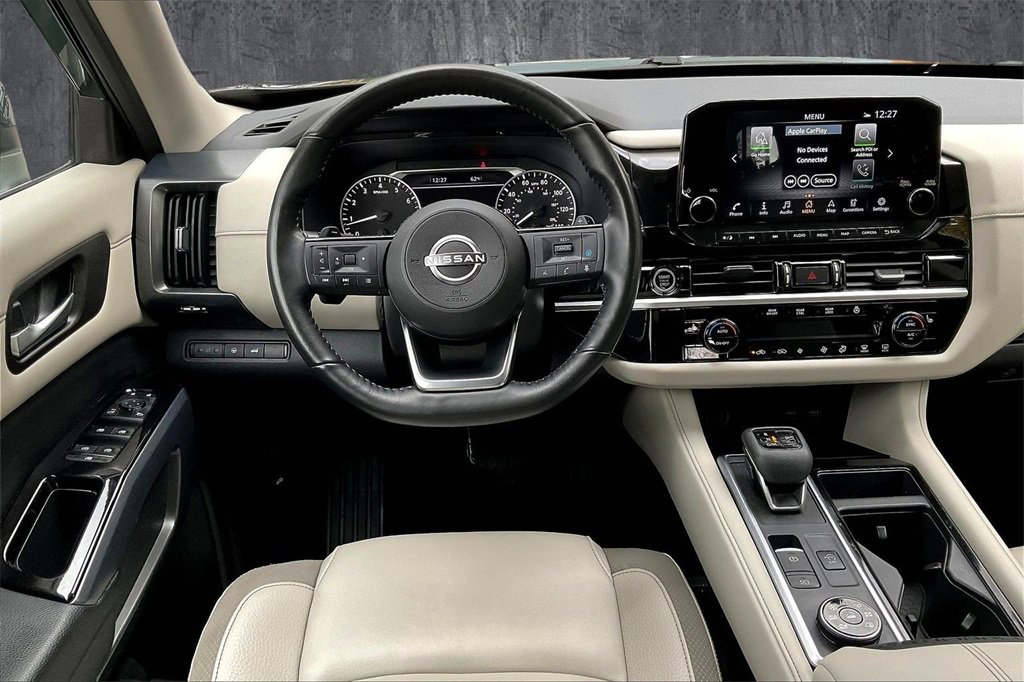 Used 2022 Nissan Pathfinder SL image 8