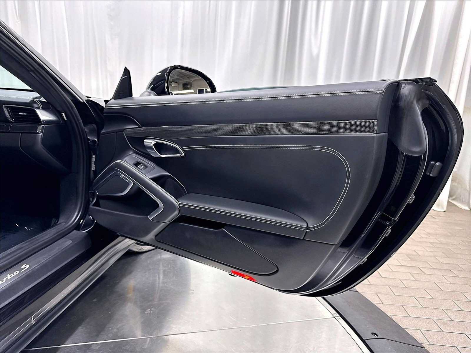 Used 2019 Porsche 911 Turbo S AWD/4WD image 27