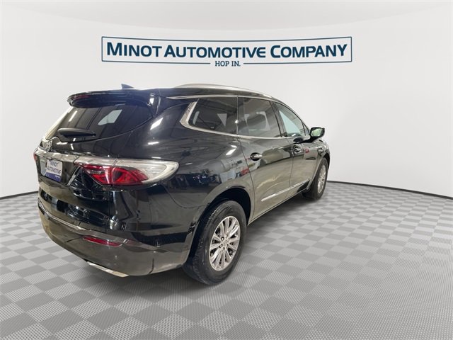 Used 2024 Buick Enclave Premium image 8