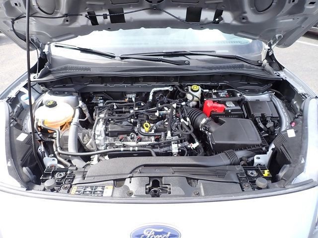 Used 2022 Ford Escape SE w/ Cold Weather Package image 13