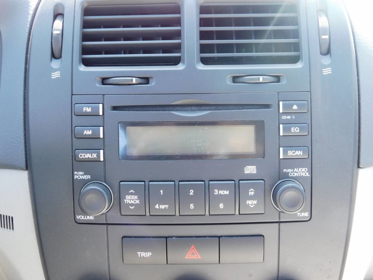 Used 2008 Kia Spectra EX image 11