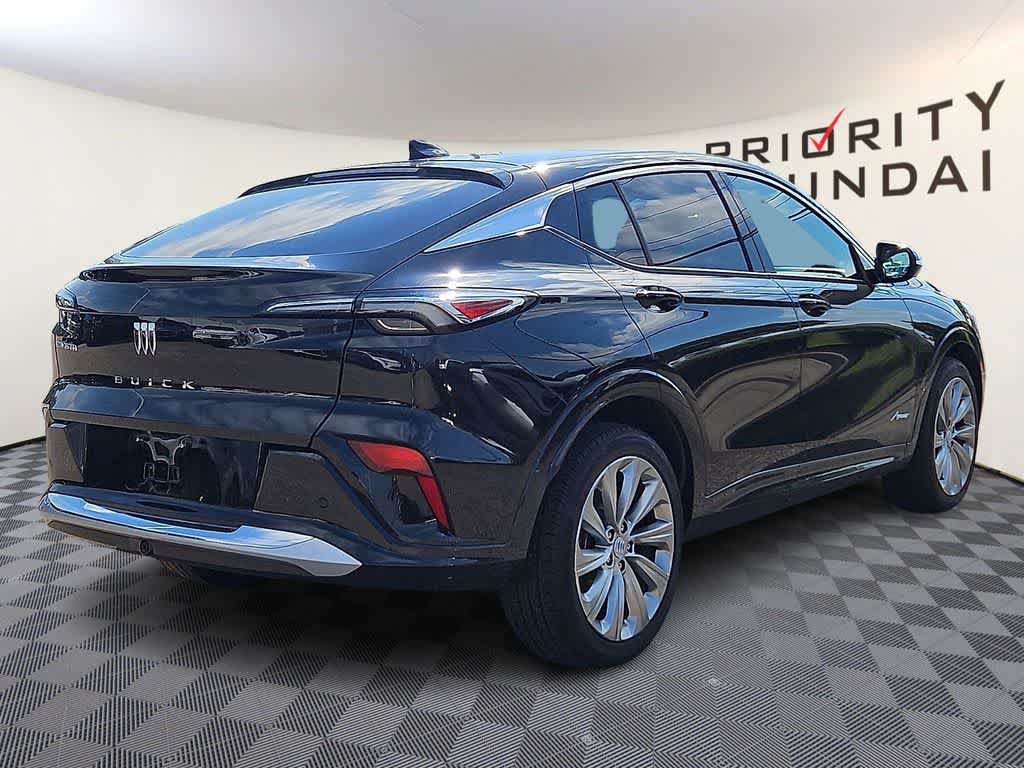 Used 2025 Buick Envista Avenir FWD image 4