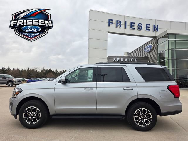 Used 2024 Ford Expedition XLT image 4