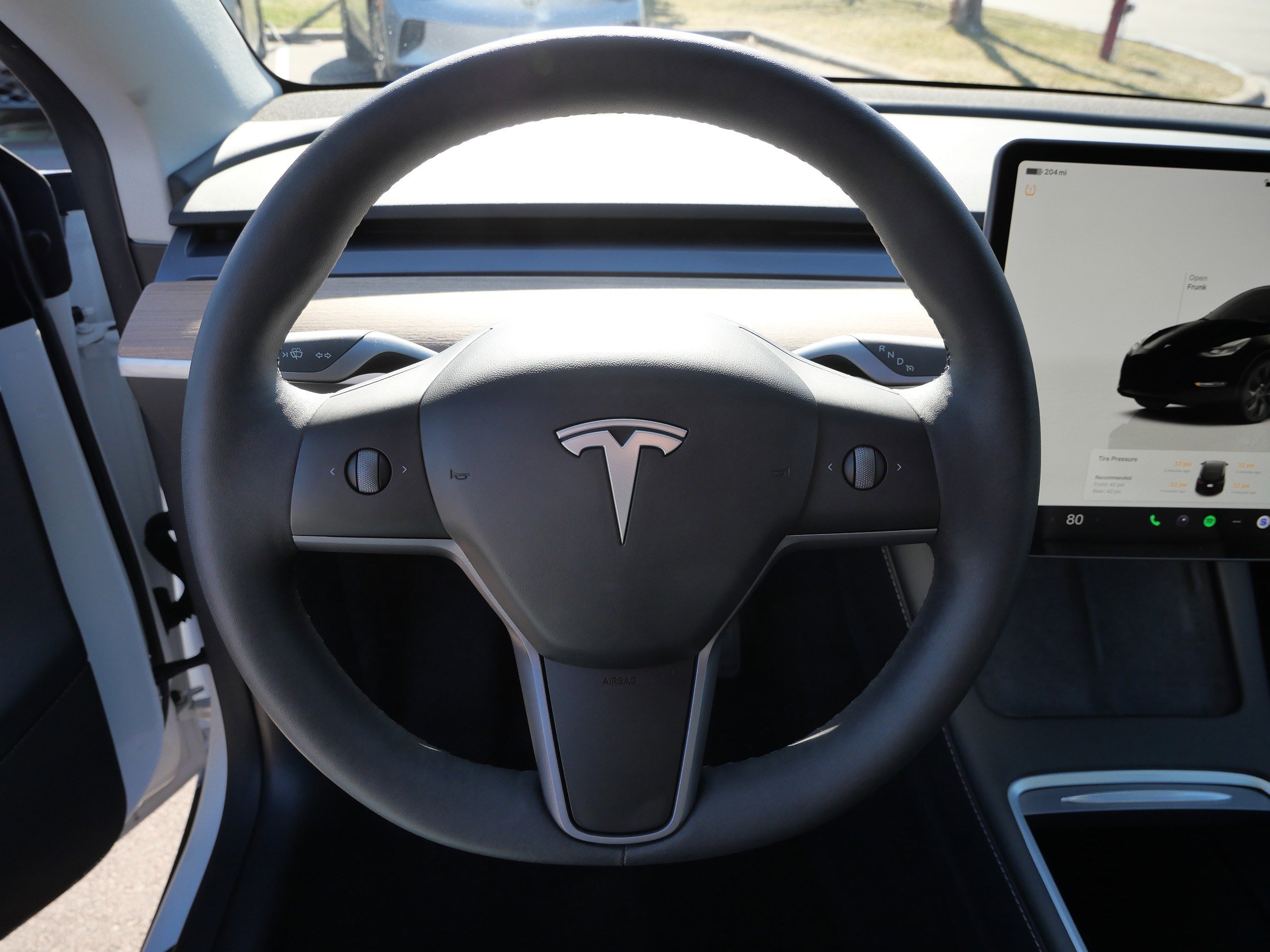 Used 2024 Tesla Model Y Long Range image 26