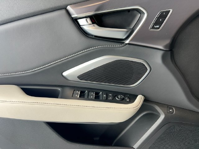 New 2026 Acura RDX SH-AWD image 16