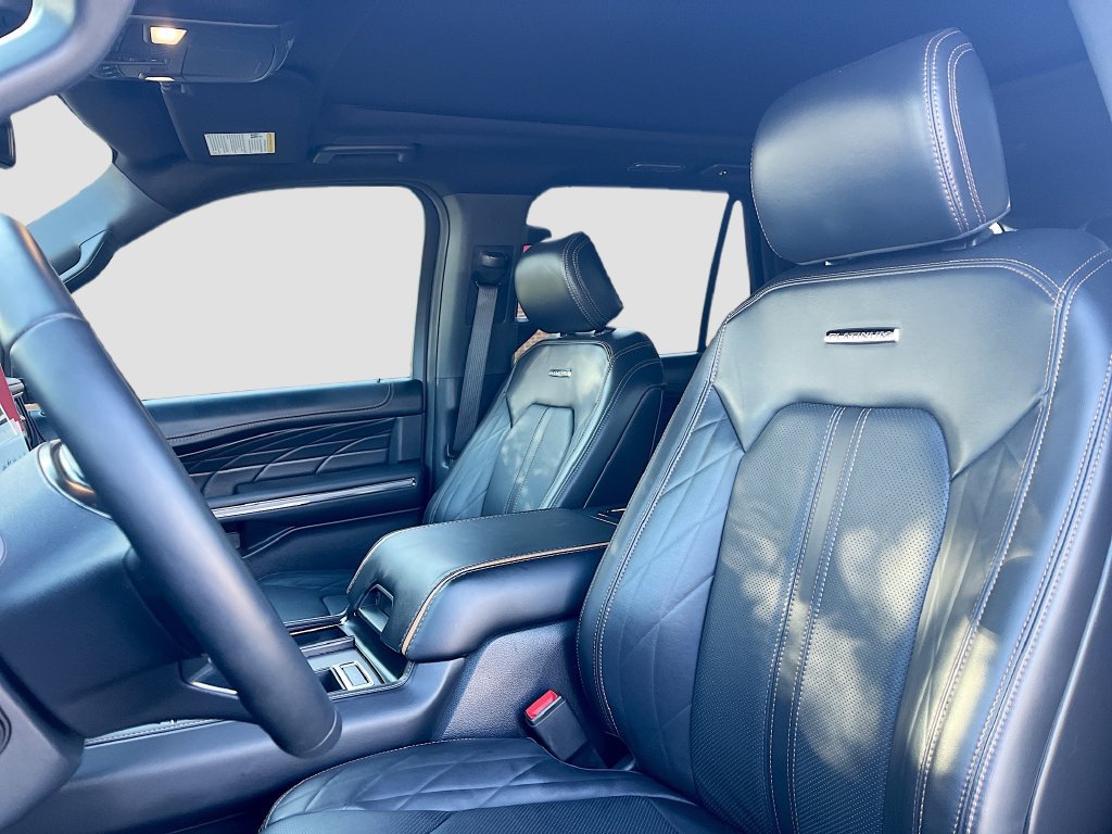 Used 2024 Ford Expedition Platinum RWD image 22