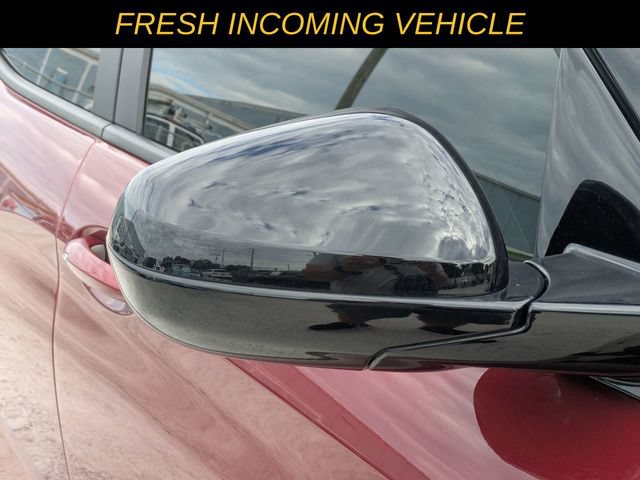 Used 2023 Chevrolet TrailBlazer RS w/ Sun and Liftgate Package FWD image 11