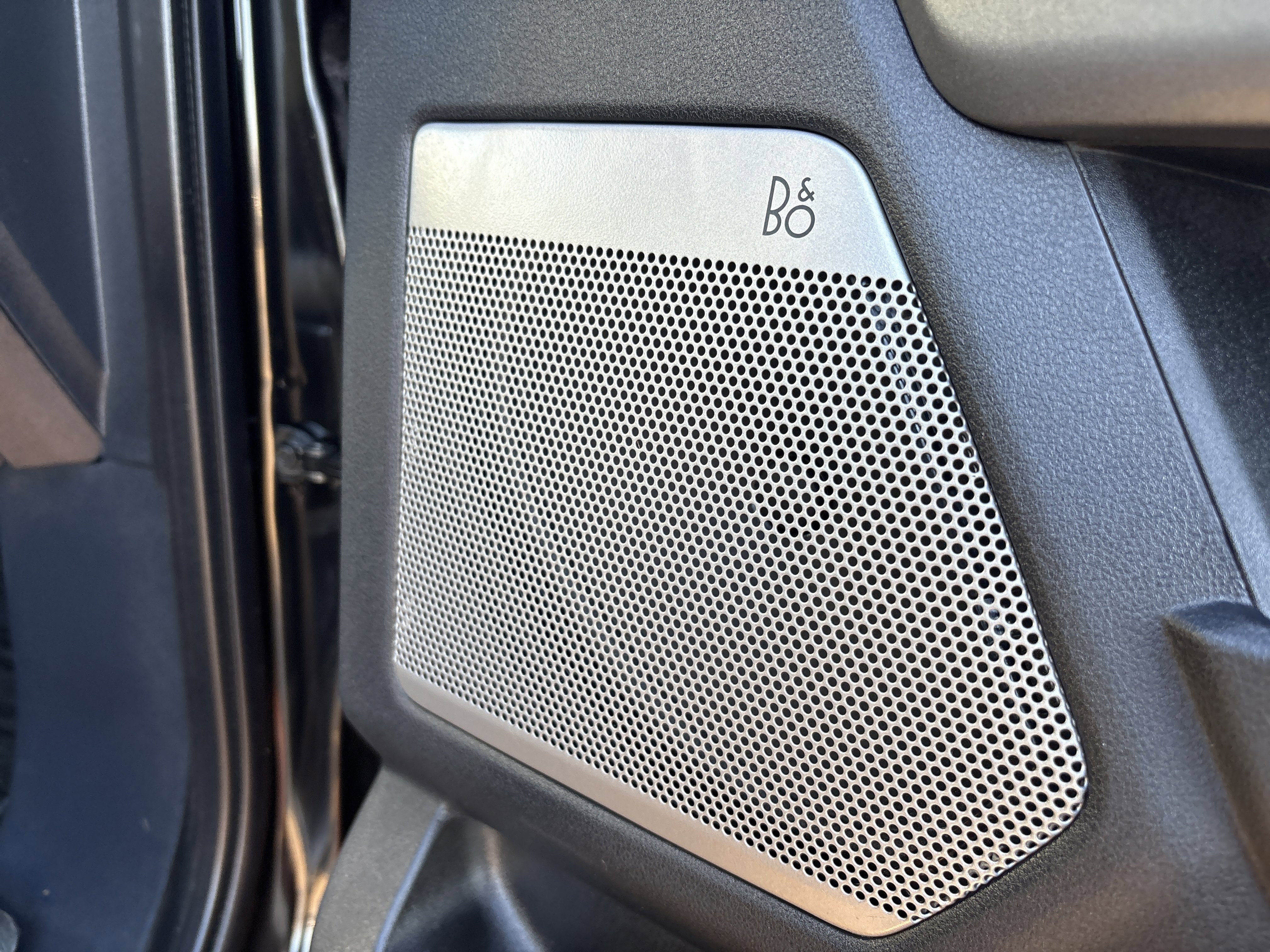 Used 2023 Ford F250 Lariat w/ Tremor Off-Road Package image 12