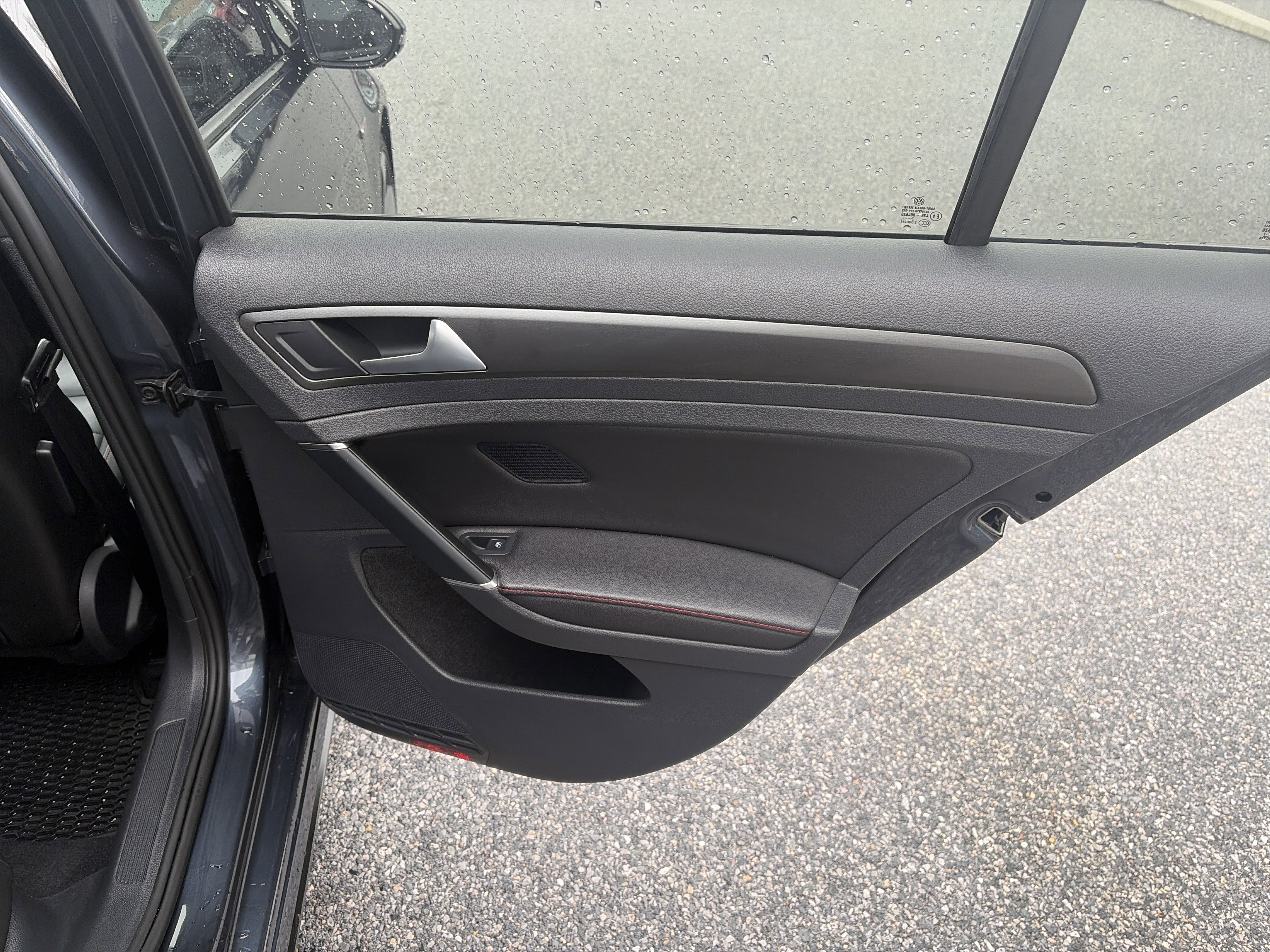 Used 2018 Volkswagen GTI S image 25