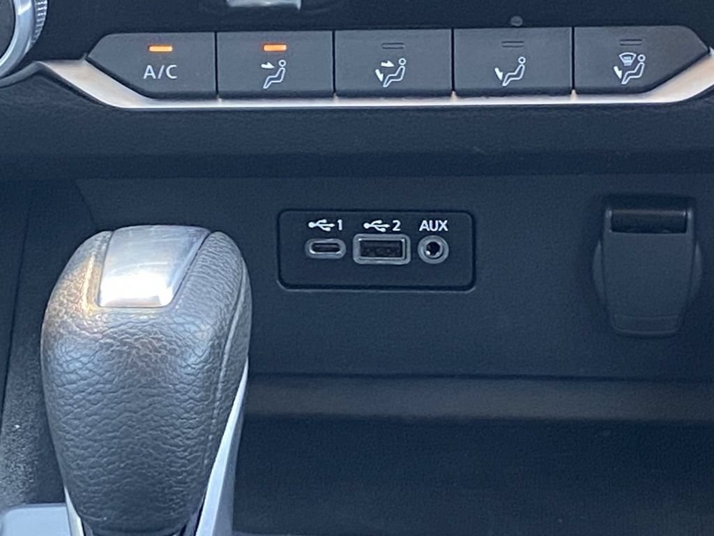 Used 2025 Nissan Altima 2.5 S FWD image 32