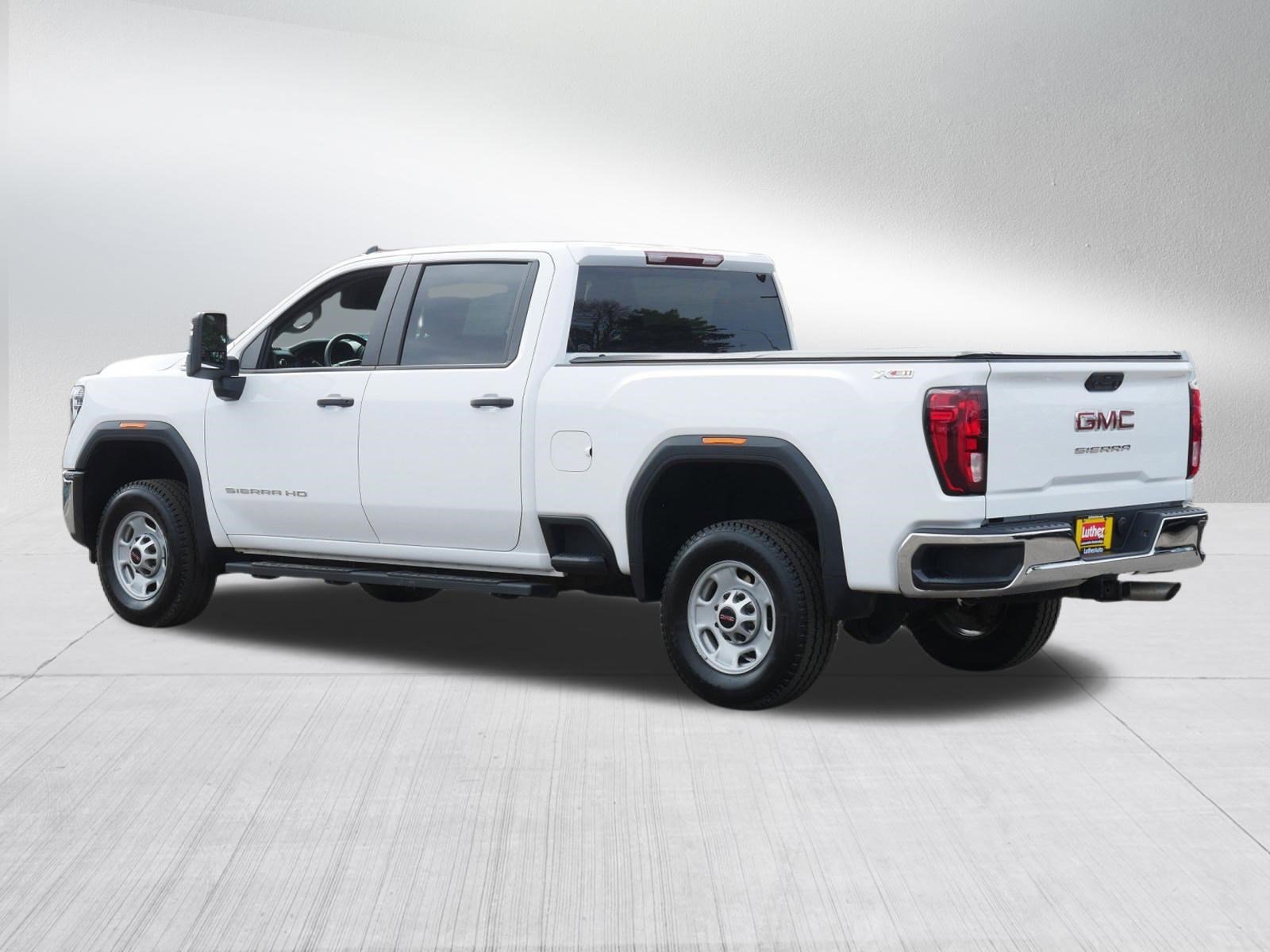 Used 2025 GMC Sierra 2500 Pro w/ Convenience Package image 5
