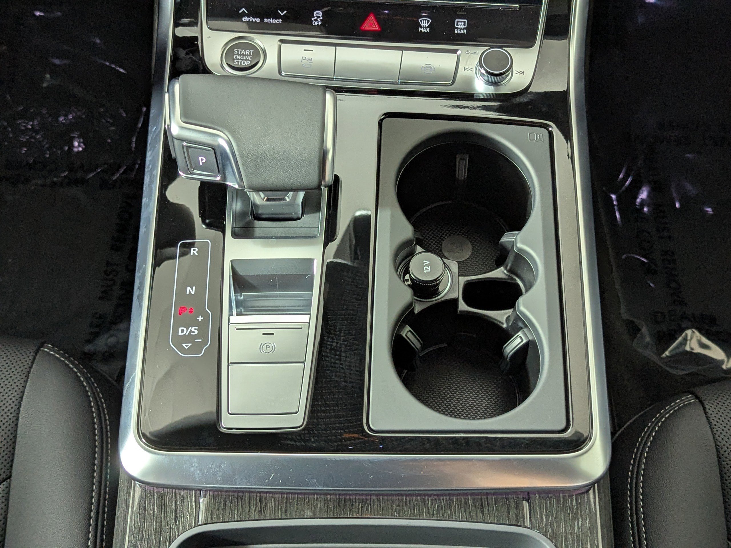New 2026 Audi Q8 Premium Plus image 16