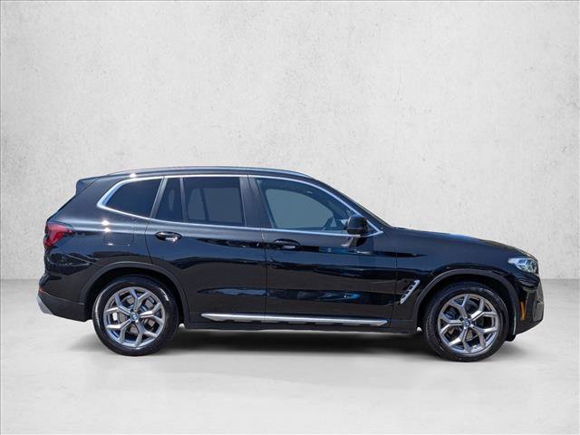 Used 2022 BMW X3 xDrive30i w/ Convenience Package AWD/4WD image 4