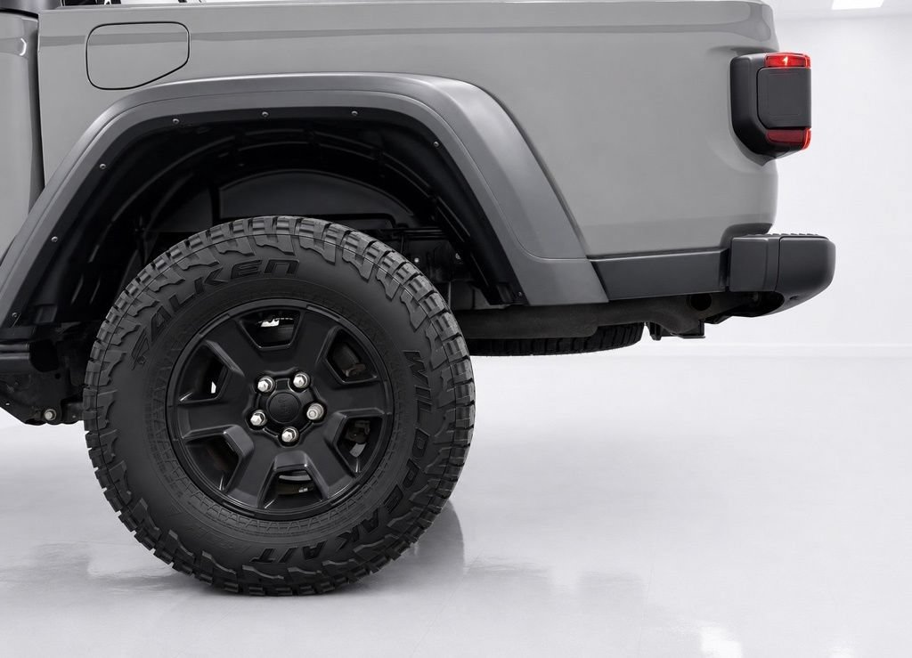 Used 2022 Jeep Gladiator Mojave w/ LED Lighting Group AWD/4WD image 12