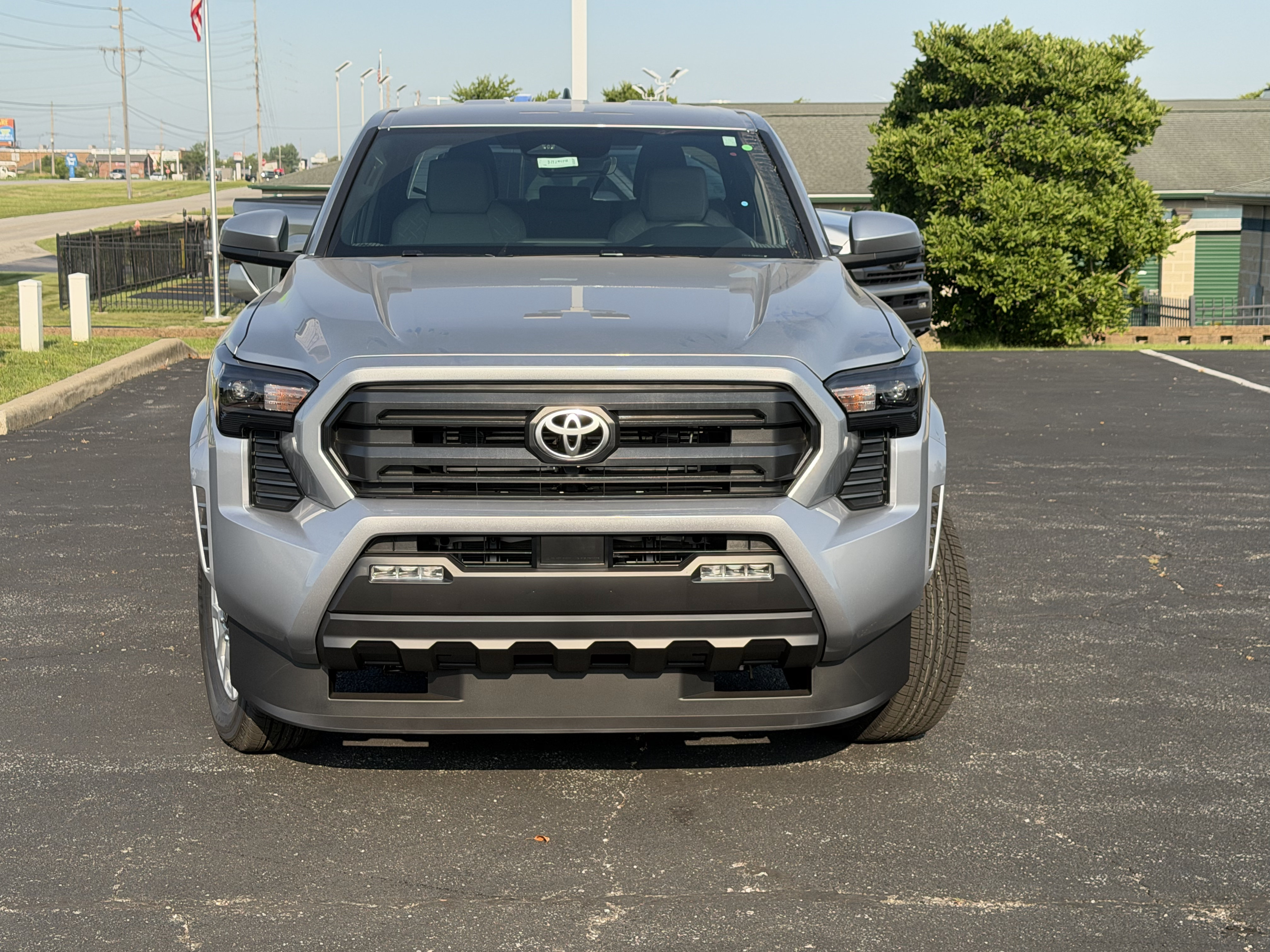 New 2026 Toyota Tacoma SR5 AWD/4WD image 2