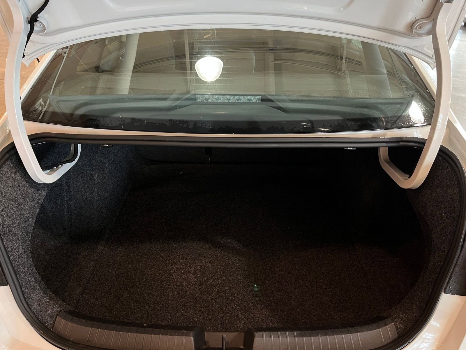 Used 2025 Volkswagen Jetta Sport image 30