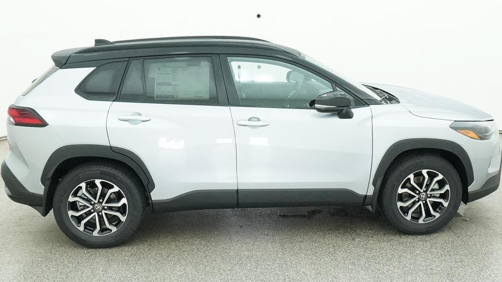 New 2026 Toyota Corolla Cross AWD Hybrid w/ Moonroof Package image 44